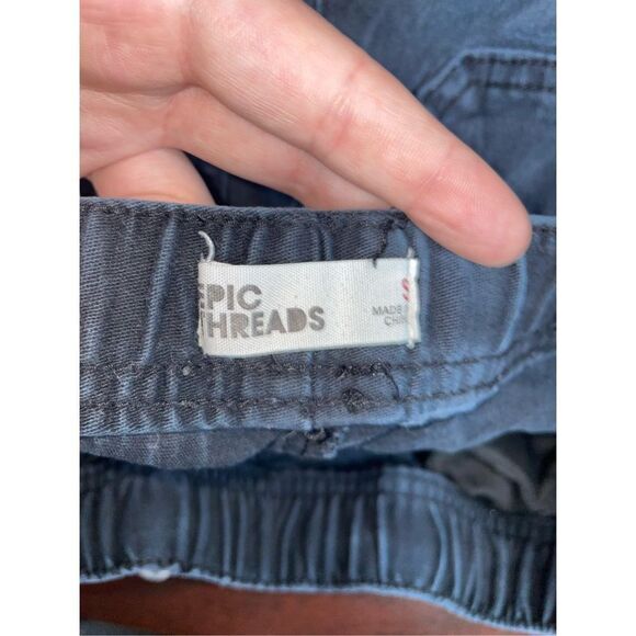 Epic Threads Boys Navy Cargo Shorts Size Small - Picture 4 of 5